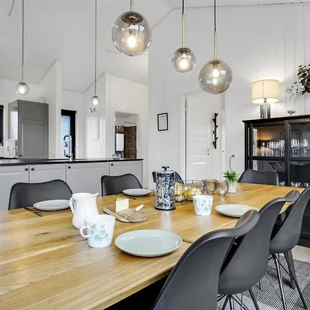 Ferienhaus Dyke - 1-5km From The Sea By Interhome